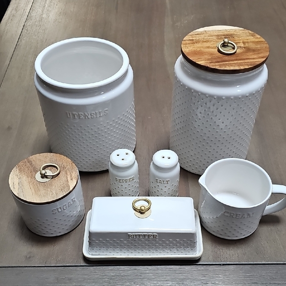 Modern Farmhouse Ceramic Set